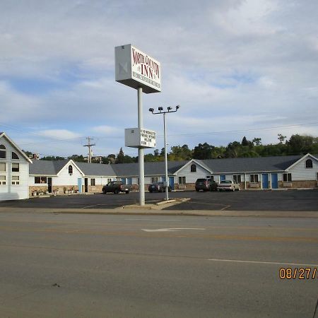 North Country Inn & Suites Mandan Luaran gambar