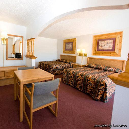 North Country Inn & Suites Mandan Bilik gambar
