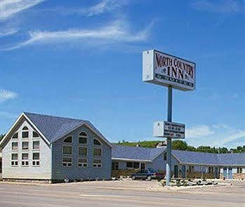 North Country Inn & Suites Mandan Luaran gambar